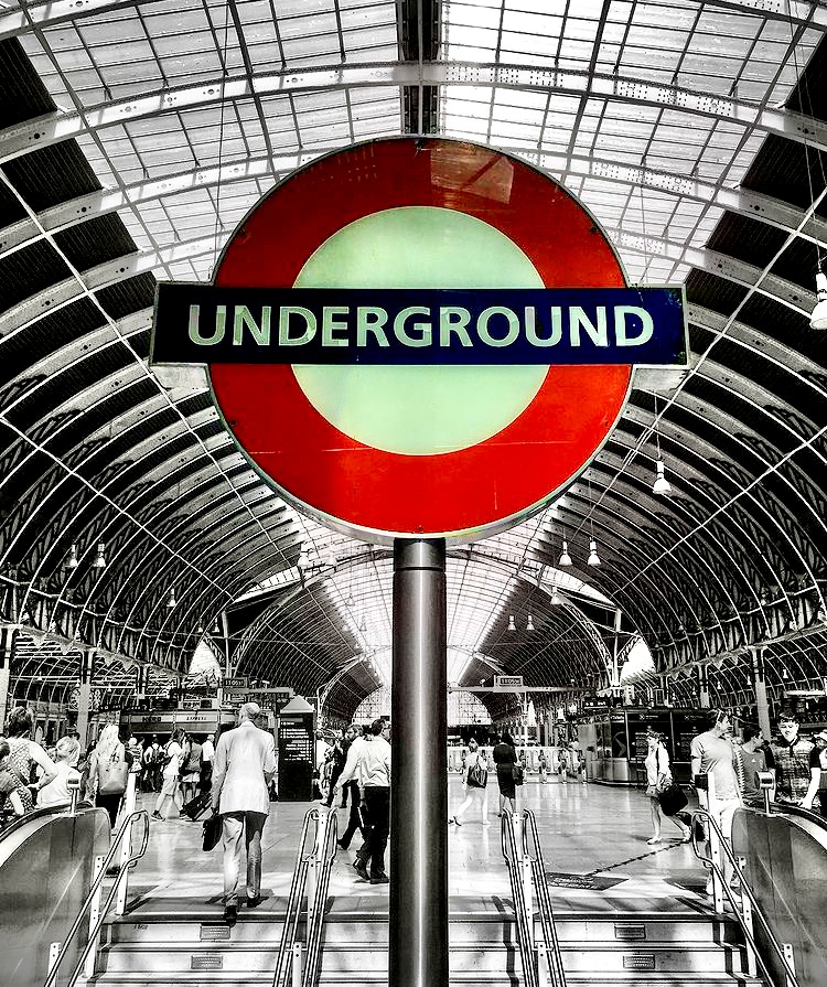 Mind the Gap, London